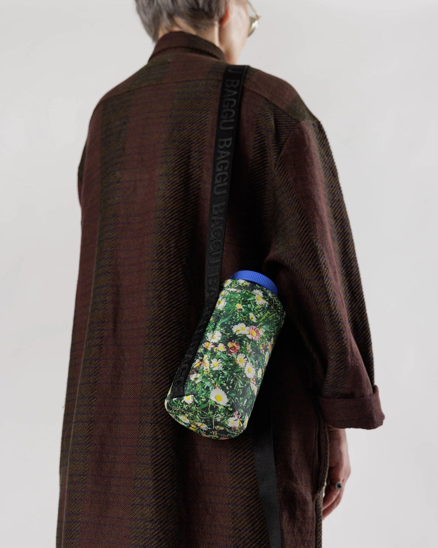 Daisy Puffy Water Bottle Sling