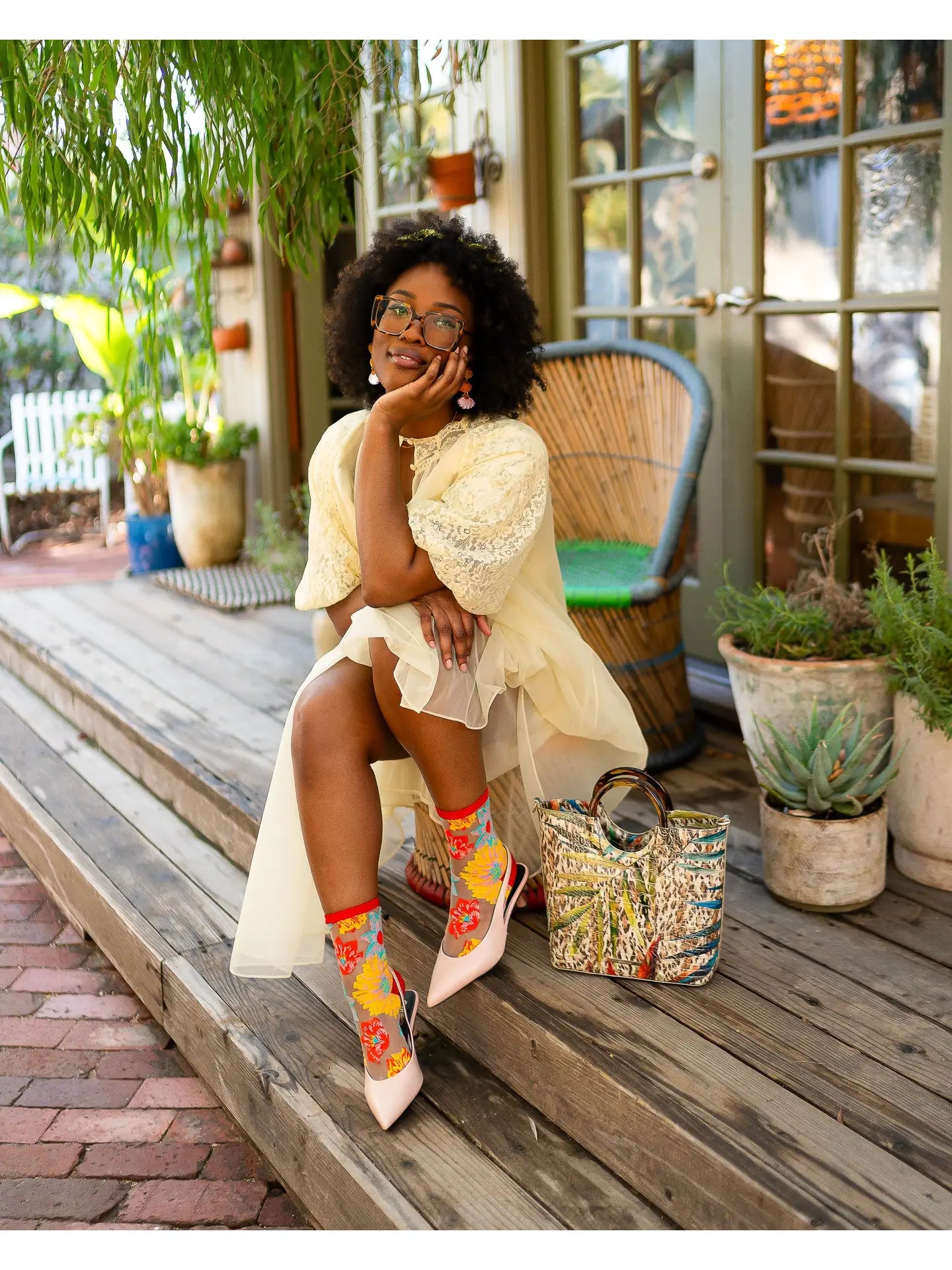 Flower Power Sheer Crew Socks