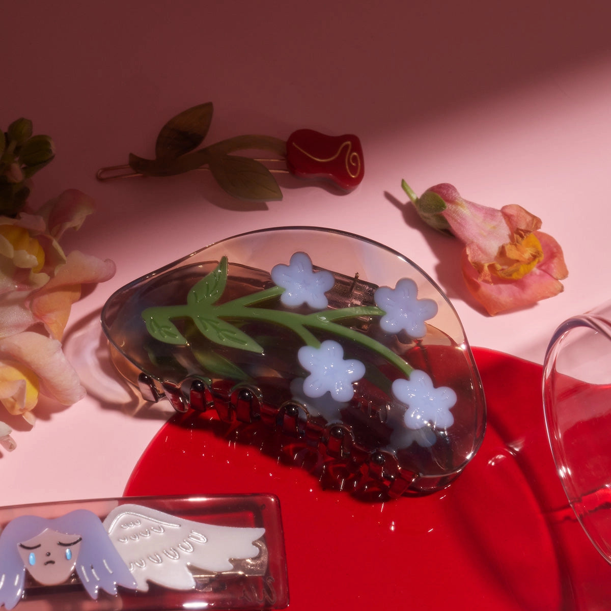 Light Blue Forget-Me-Not Hair Claw