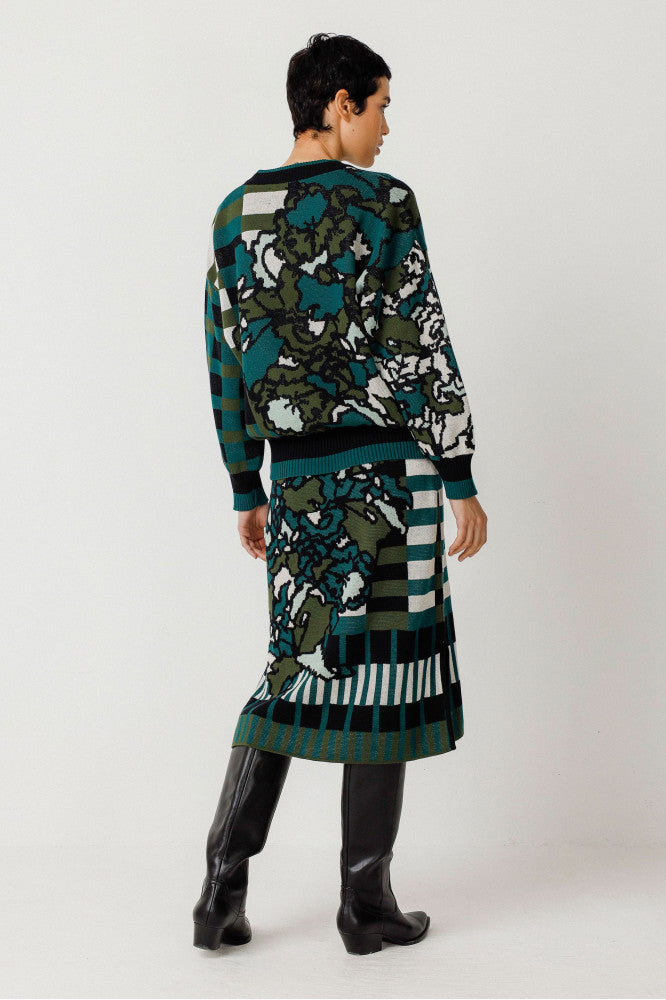 Larhun Sweater