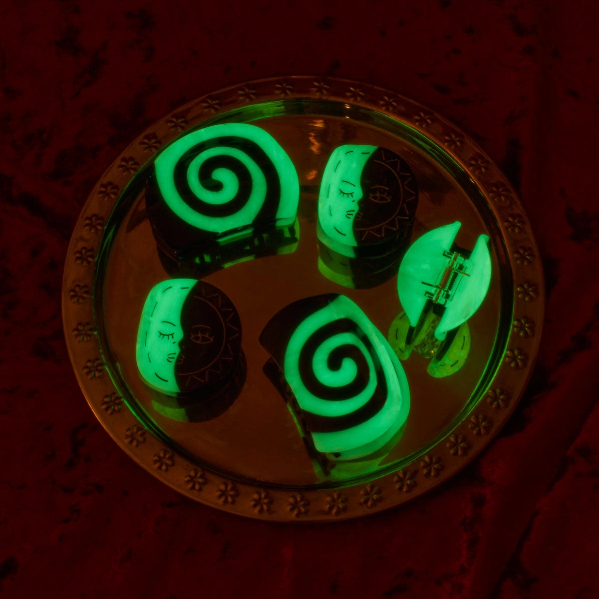 Glow Spiral Claw