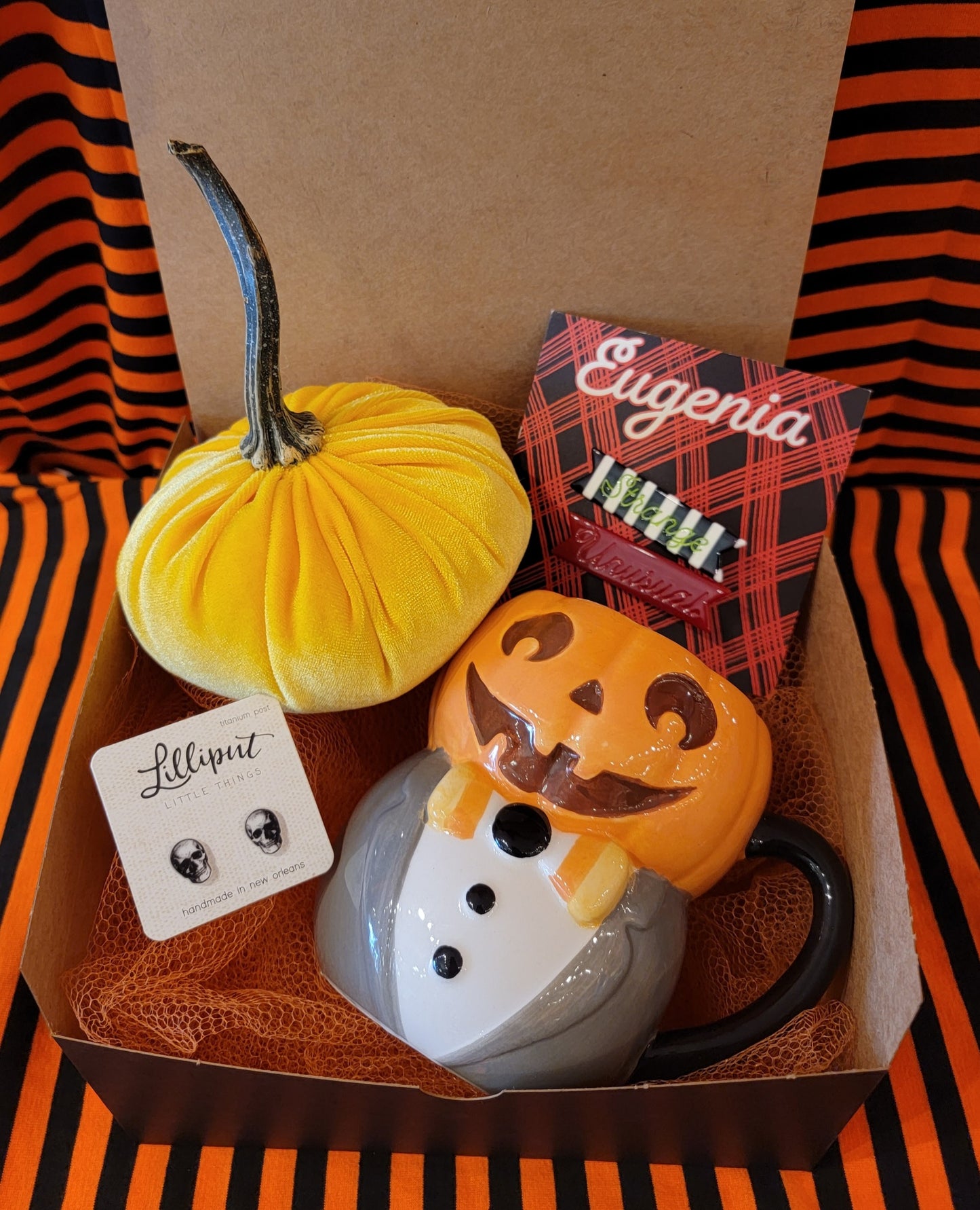 Adult Boo Box