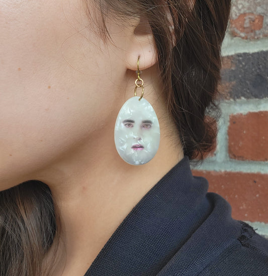 Eggward Earrings