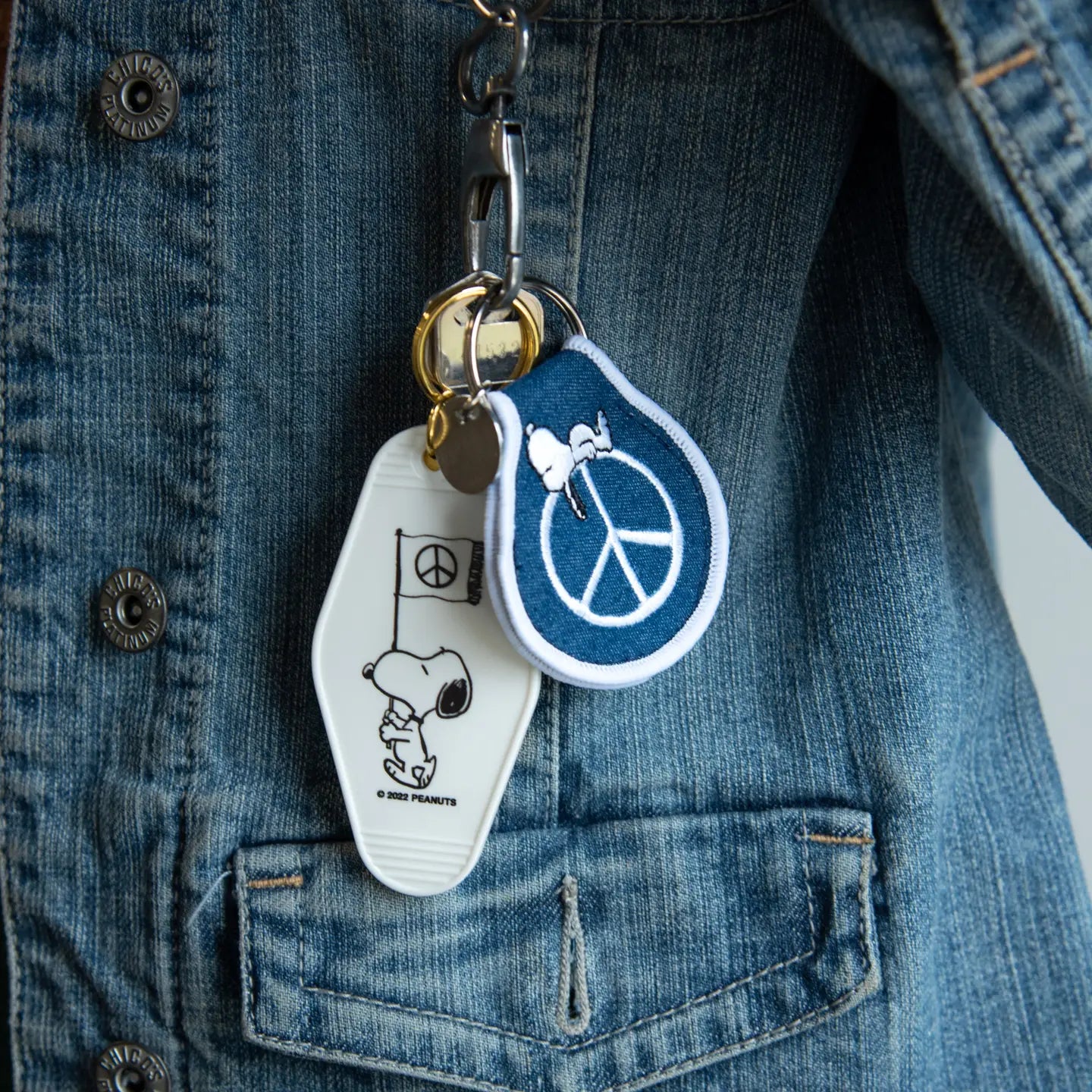 3P4 X Peanuts® - Snoopy Peace Patch Keychain