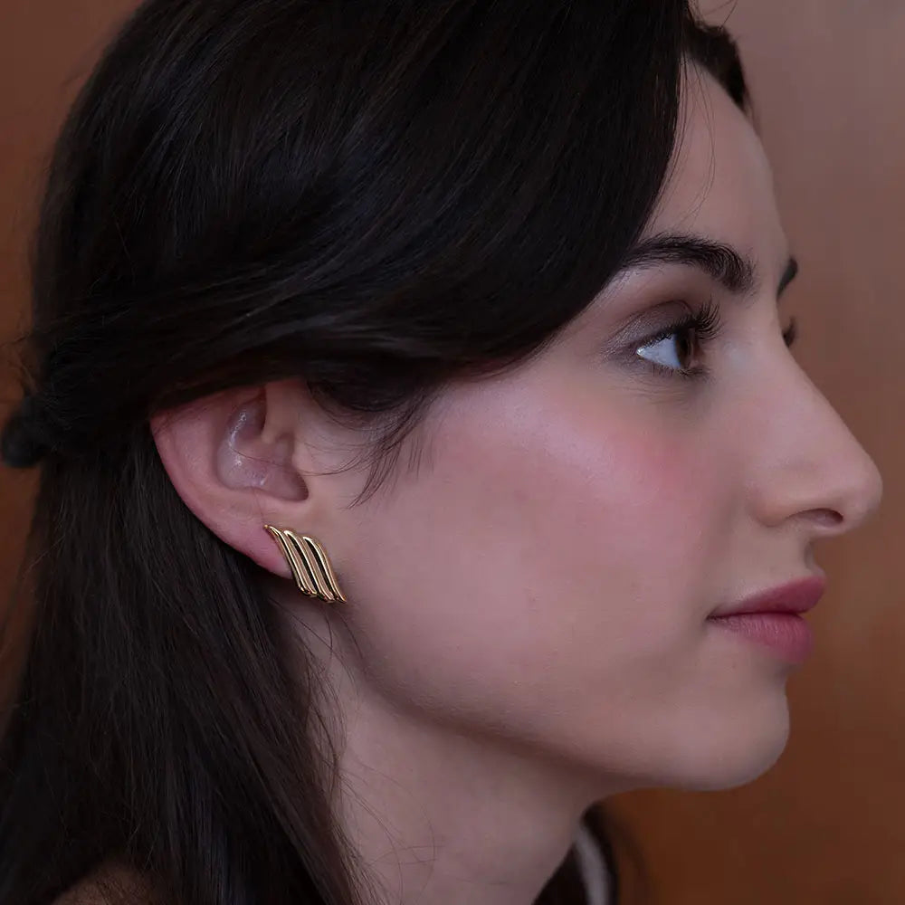 80's Vintage Mold Stud Earrings