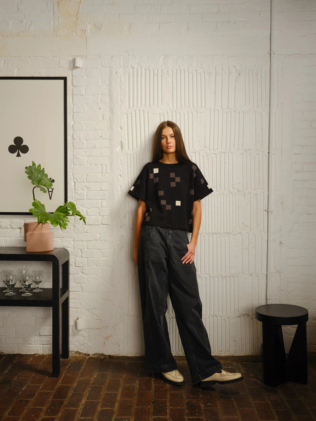 Albers Short Sleeve Sweater Tee - Obsidian by The Endery