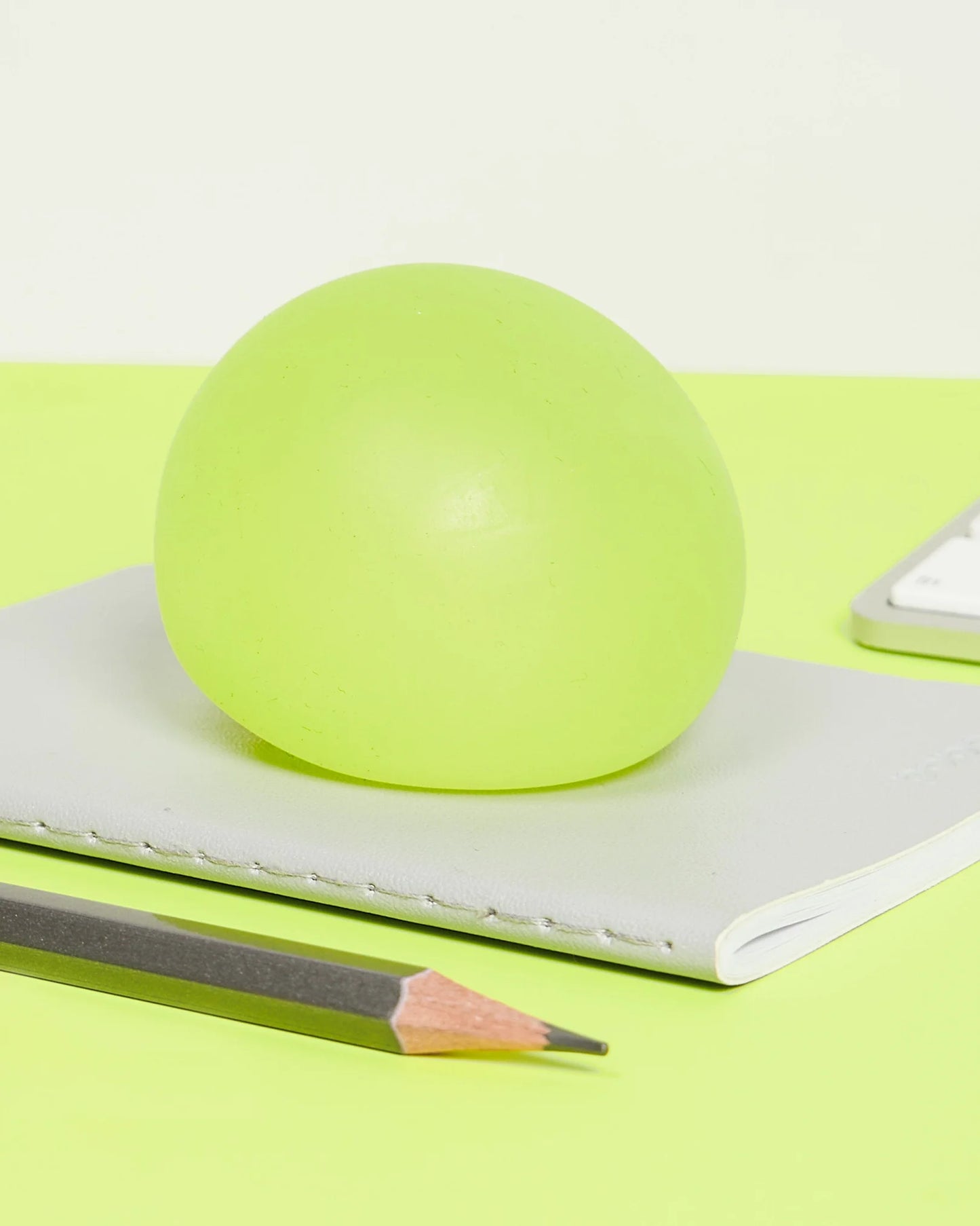Algea Gump Ball Squishy by Speks