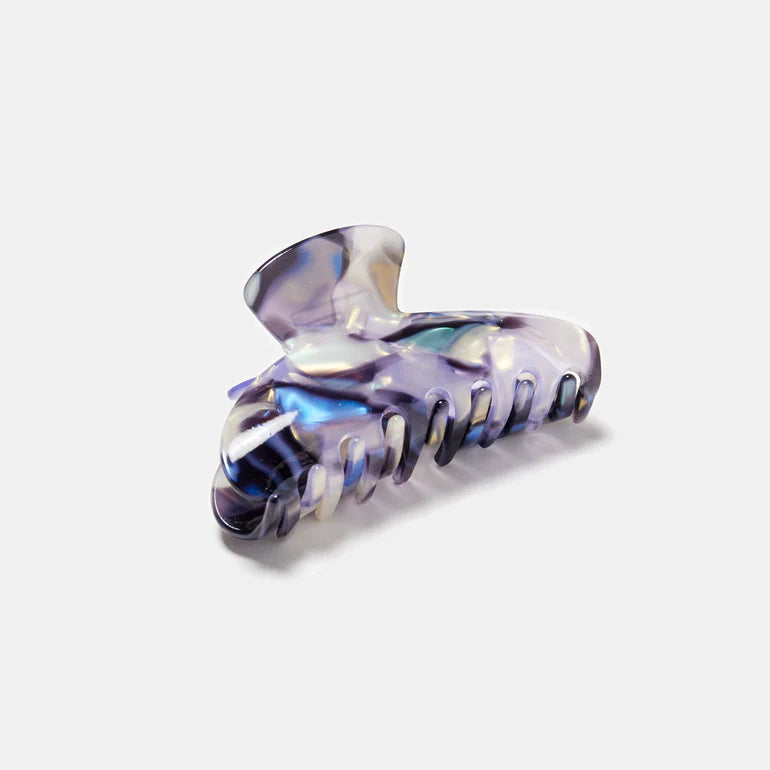 Baby Dolly Claw in Milk Jelly by Chunks