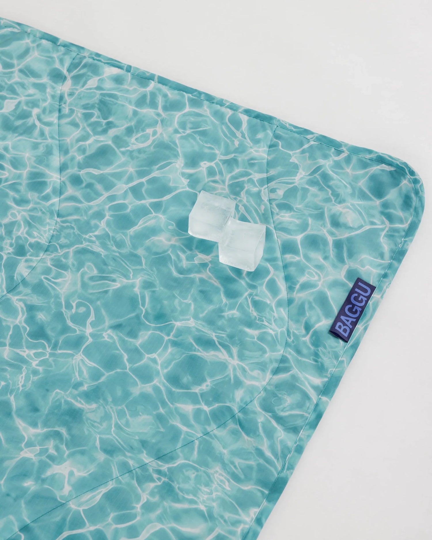 Baggu Puffy Water Bottle Sling - Pool