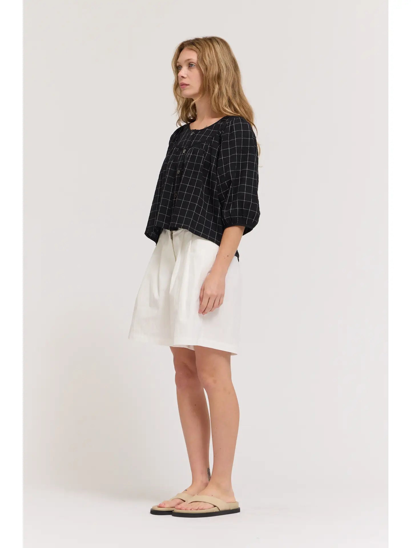 Black Twill Grid Puff Sleeves Top