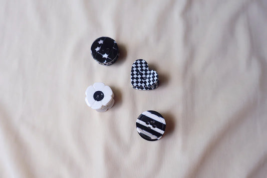 Black & White Button Mini Claw Set