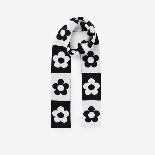 Black & White Flower Block Skinny Knit Scarf