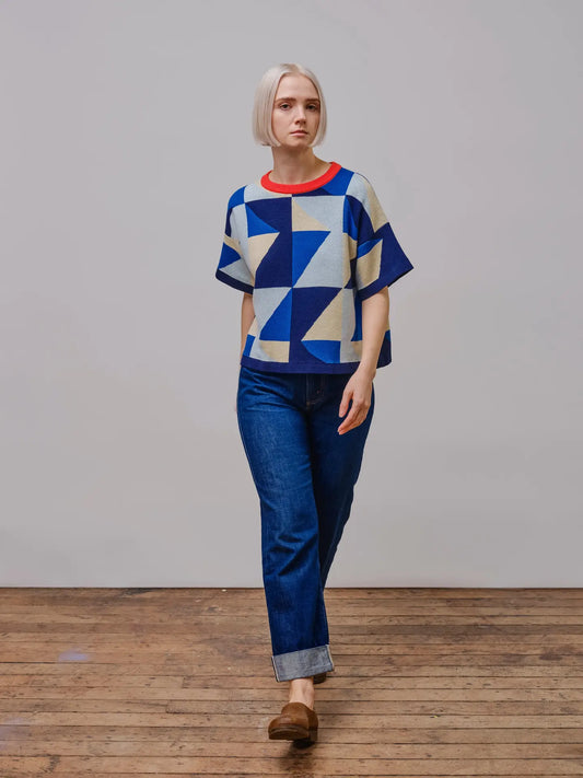 Calder Sweater Tee - Jacaranda by The Endery
