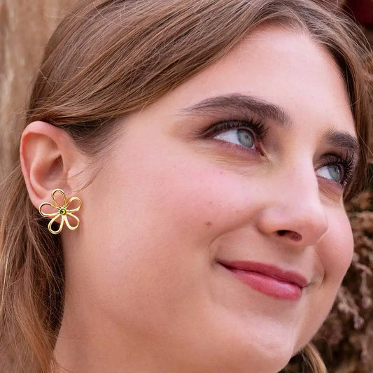 Open Daisy Stud