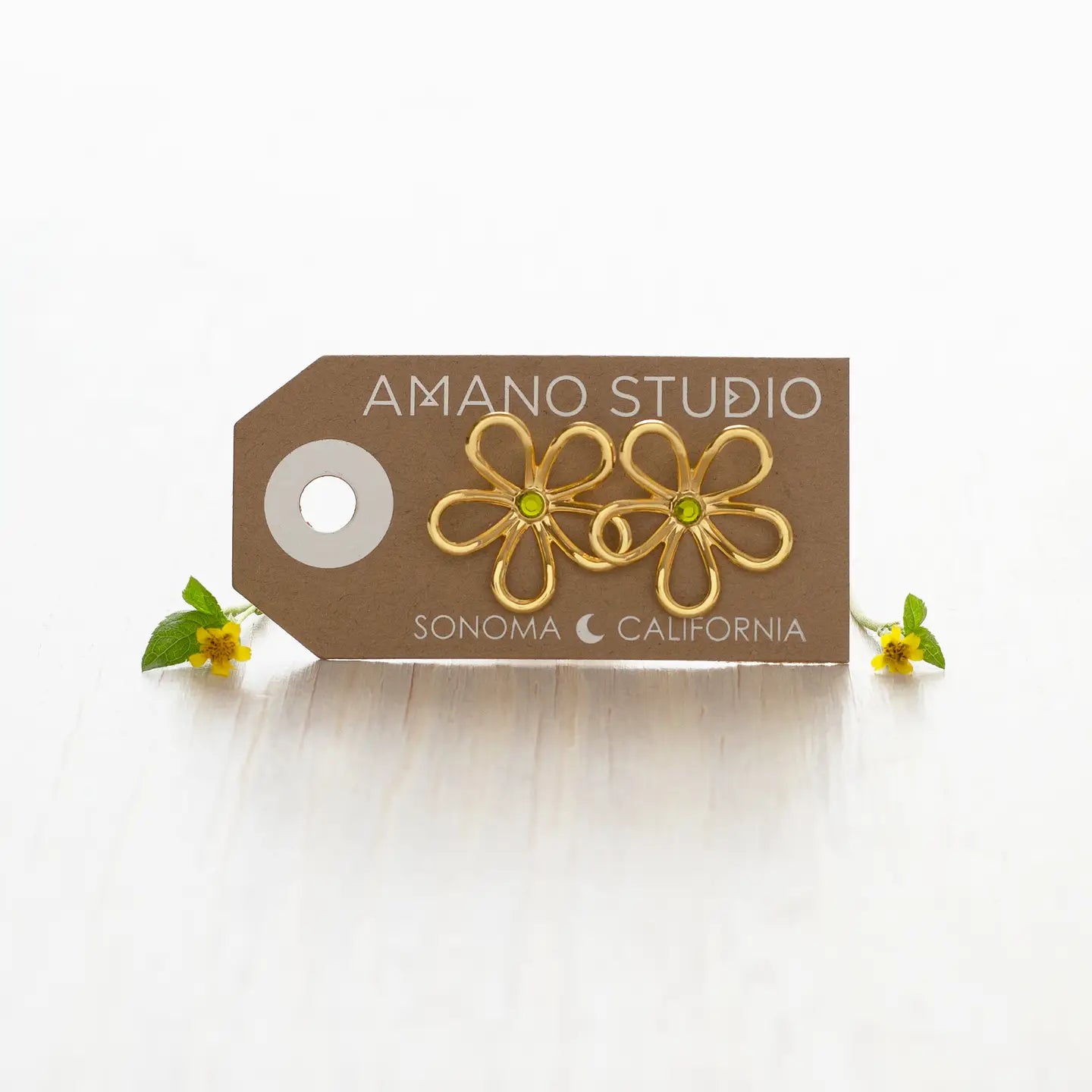 Open Daisy Stud