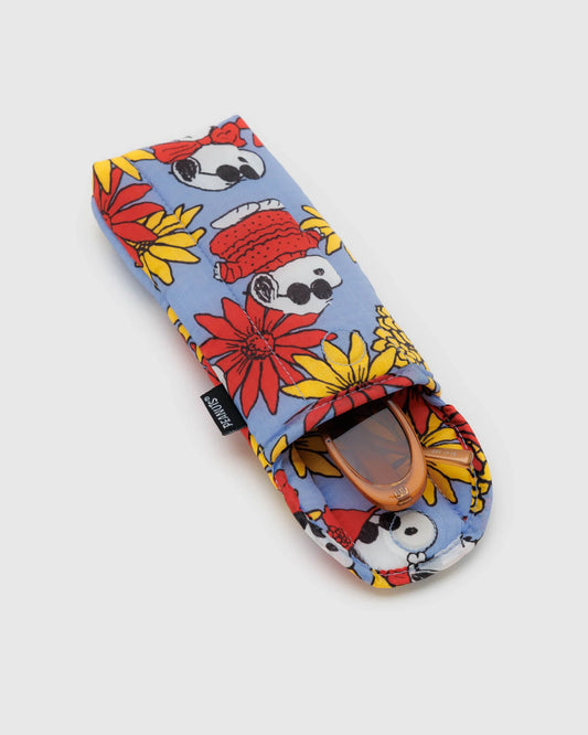 Floral Snoopy Puffy Glasses Case by Baggu