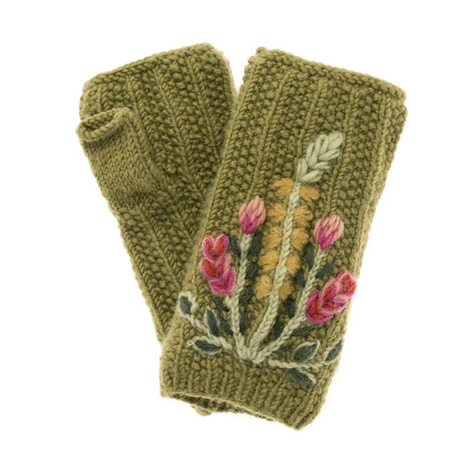Green Meadow Handwarmer by French Knot