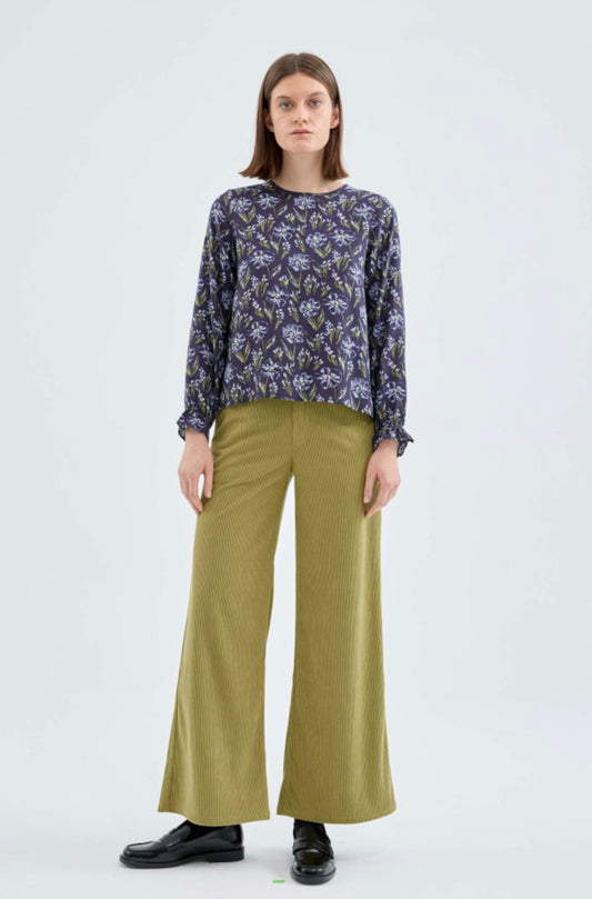 High Waisted Green Corduroy Pants