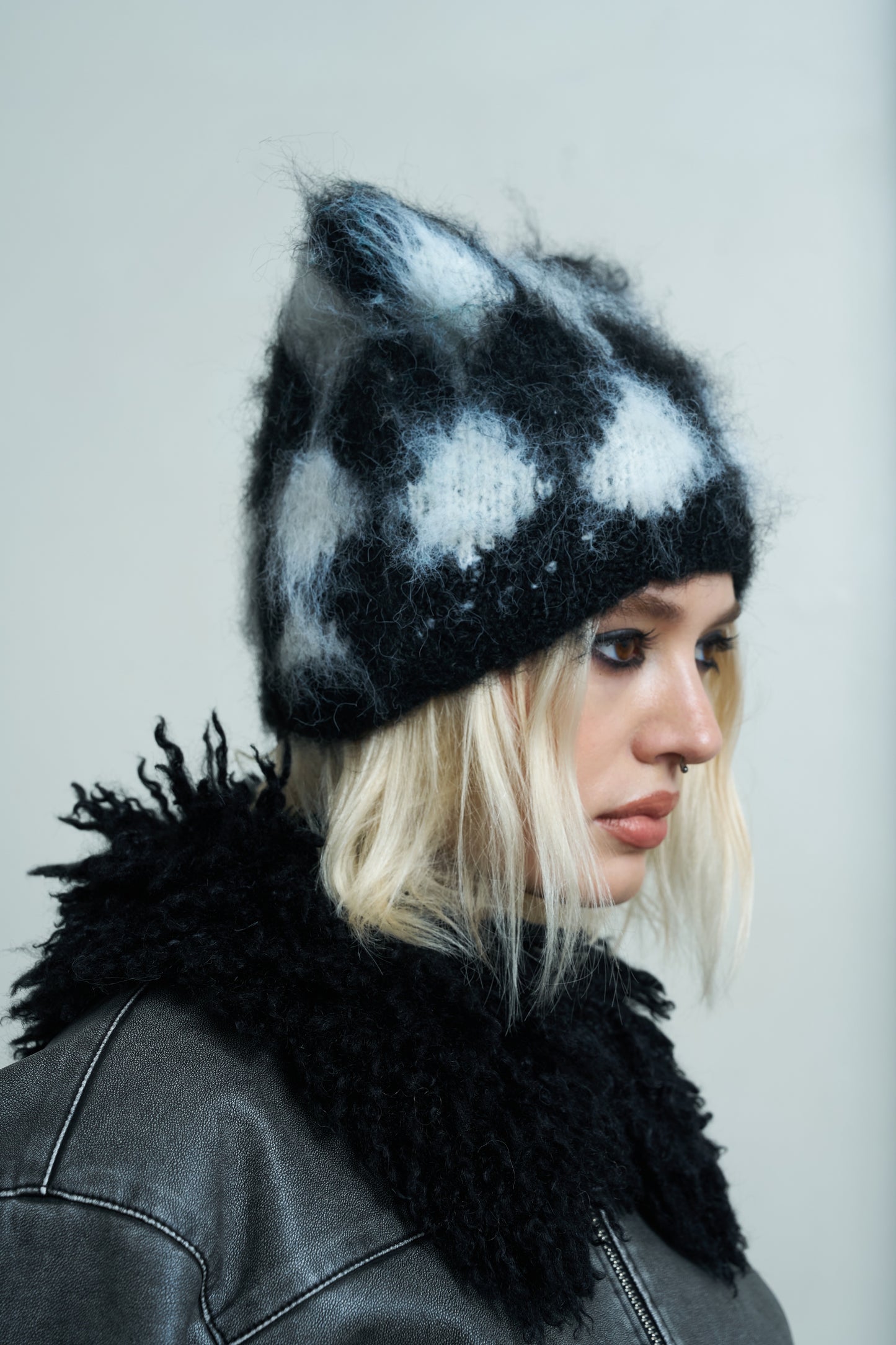 Kitty Hat By Ragged Priest
