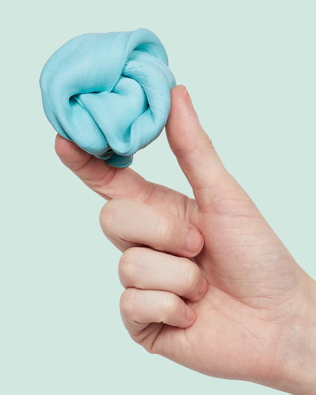Lagoon Blur Calming Focus Putty by Speks