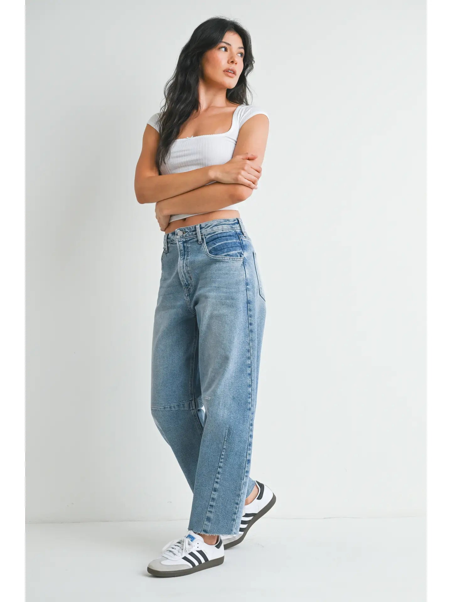 Light Wash Barrel Jeans