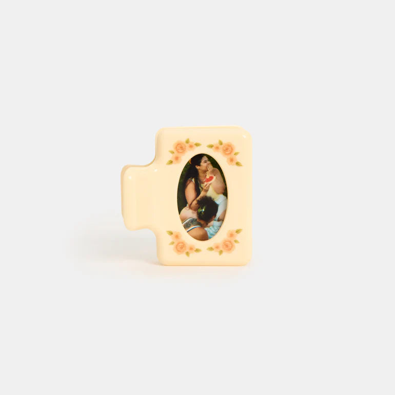 Midi Box Claw in Vintage Frame by Chunks