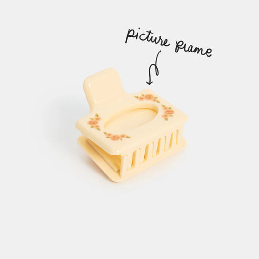 Midi Box Claw in Vintage Frame by Chunks