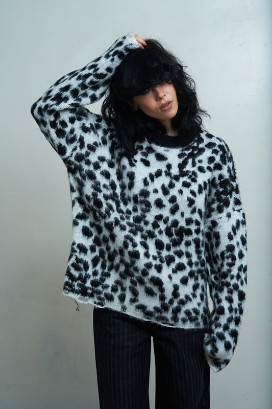 Rolly Oversized Sweater by Ragged Preist