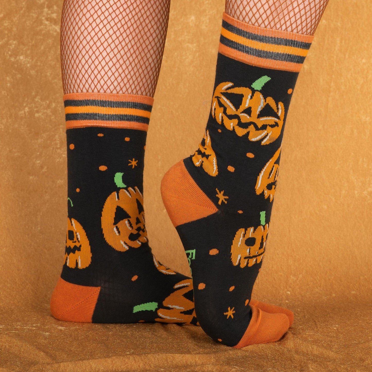 Vintage Jack-O-Lantern Pumpkin Crew Socks