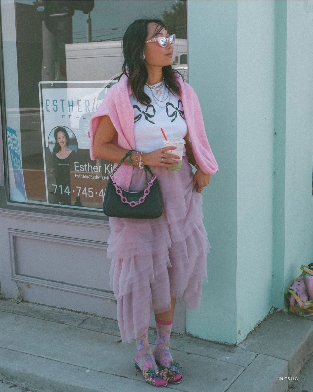 Wicked Glinda Land Butterfly Shimmer Sheer Crew Socks